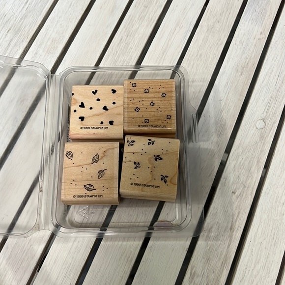 Stampin’Up! Petite Patterns set of 4 stampers - Picture 1 of 3